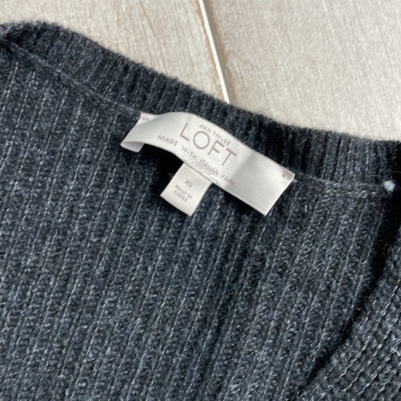 Charcoal grey tunic style sweater - Picture 3 of 10